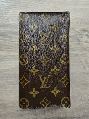 Louis Vuitton Monogram Canvas Porte Cartes Credit Card Checkbook Bifold Wallet